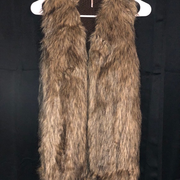 Vest - Picture 6 of 6